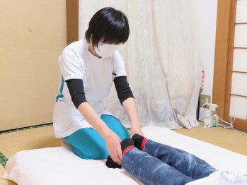 整体院ハナダ/かかとの位置の確認