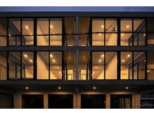 ランド(LAND)/駐車場はテナント前２台