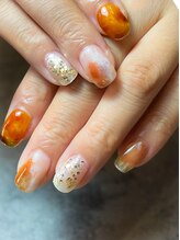 ベルクロッシュ(Belle cloche)/べっ甲ネイル♪