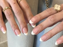 リッシュ(RICHE)/白フレンチネイル