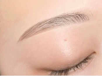 アイブロウドット 新越谷店(iBROW.)の写真/黄金比を用いて貴方に似合う【美眉】が見つかる!ワックス脱毛でノーメイクでも綺麗な眉に♪メンズも◎