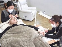 忙しくても盛れる♪ネイル×アイ同時施術OK