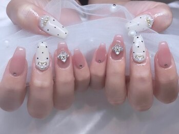 エミナル 恵比寿(EMINAL)の写真/モテ可愛～大人可愛い系まで豊富なデザインをご用意♪お爪の形やお肌の色に合わせてご提案致します♪