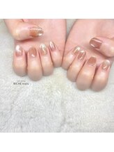 リッシュ トロワ(RICHE trois)/うるうるマグネット