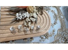 プルメリアドット(Plumeria.)/ニュアンスネイル