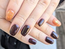 しゅくる/大人っぽネイル