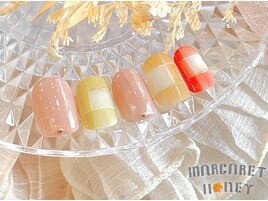 ふんわりチェックネイル