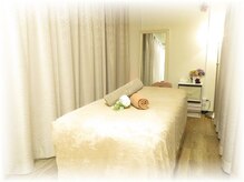 お客様にわかりやすく理論や施術内容をお伝えします