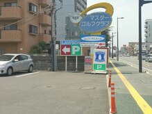 ユニバーサルネイルの雰囲気(佐古6番町ローソン2F駐車場は3台ございます!)