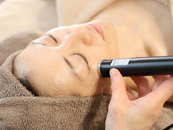 シュリー(Sriii)/エンビロンエッセンシャル