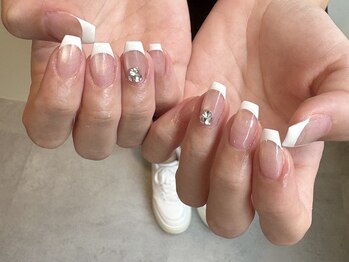 サンジュウヨン(34)/フレンチネイル パラジェル