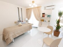 エメカシワ(Aimer KASHIWA)