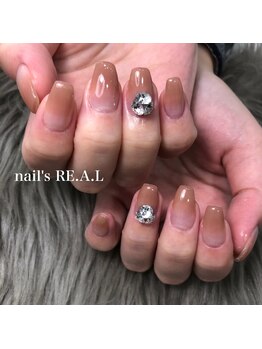 ネイルズリアル(nail's REAL)/グラデーションネイル
