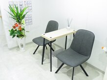 巻き爪補正店 八幡店/待合室