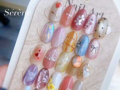 セレーヌ(Serene)の写真
