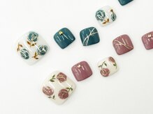ネイルサロンクイール 宇都宮店(NAIL SALON QUILL)/フラワーネイル×ミラーライン