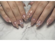 レオネイル(Leo nail)/チークネイル