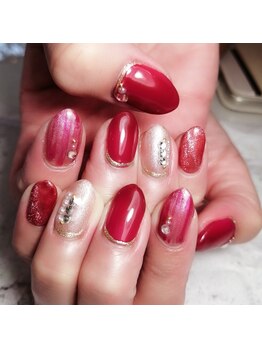トータルサロン 白べぇーっ プラス/☆赤☆ネイル☆