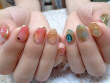 アミュリー ネイル アトリエ(Amury nail atelier)/アシンメトリーデザイン♪
