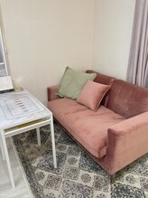 サロンドエデン 恵比寿店(Salon de Eden)/ソファでゆったりカウンセリング