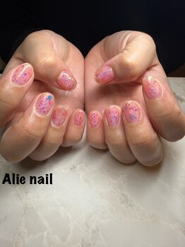 アリーネイル(Alie nail)/