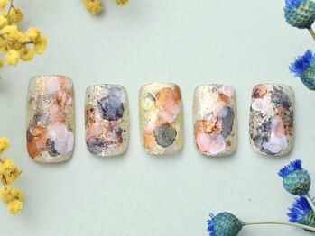 テンプテーション ネイル スタジオ(Temptation nail studio)/ストーンニュアンス