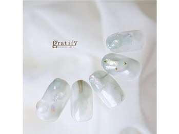 グラティフィー(gratify)/【くすみニュアンス ネイル】