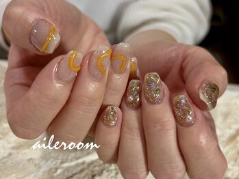 エールルーム 中目黒(aileroom)/ニュアンス×キラキラnail