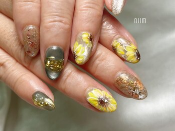 ニーム(niim)/ひまわりネイル