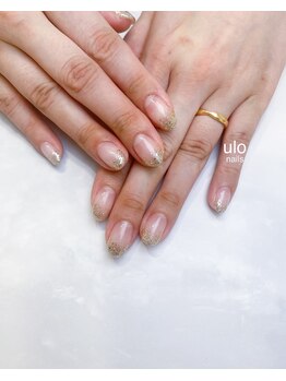 ウロネイルズ(ulo nails)/爪先に少しのラメグラ