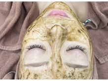 コーラル(coral)の雰囲気（肌荒れに効果的！シミケアや毛穴も◎国産漢方ハーブピーリング）
