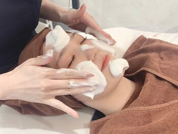 インパクト 岡山駅前サロン(IMPACT)/毛穴洗浄&フェイシャルエステ