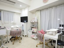 シャルム(Charme)の雰囲気（ハンド席/動画鑑賞を楽しみながら施術ができます♪）