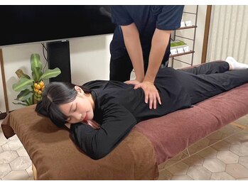 プラスミッツ(+Mi2)/背部マッサージ[小顔/整体/川口]