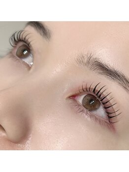 ジョワ(JOIE)の写真/《藤が丘地域希少！マツエク＋まつ毛パーマ【アンドヘルシー】導入サロン》ナチュラルで上品なお目元に＊