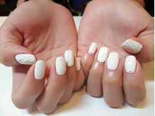 アールエム(Rm)/真っ白ニットネイル