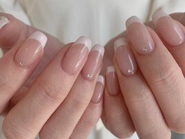 シンプルフレンチネイル