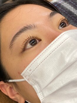 ブリッランテ(Brillante)/ワンホンエクステ/マツエク/睫毛