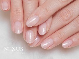ミルキーピンクの大人女子ネイル