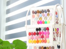 リアネイル(ria nail)の雰囲気（お気に入りの一色が見つかる豊富なカラーバリエーション☆）