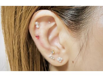 アーサス ヘアー デザイン 燕三条店(Ursus hair Design by HEAD LIGHT)/耳つぼjewelry☆