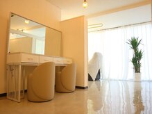 サロン ド レイ(Salon de Rei)の雰囲気（【肌質改善】お肌の悩みにアプロ-チREVIハーブピーリング）