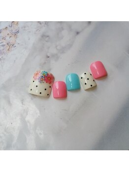 コーラル(CORAL)/フットジェル　￥9500