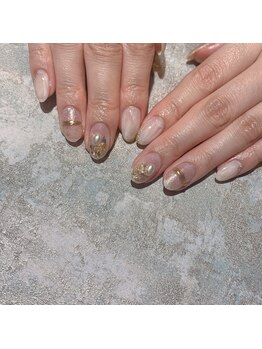 アティックネイルアトリエ(attic nail atelier)/ホワイトニュアンス★