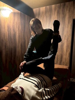 アジアンリラクゼーションヴィラ 徳島藍住インター店(asian relaxation villa)/「タイ古式マッサージ」の様子！