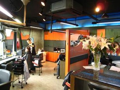 ヘアースタジオ サンマルロク(306)の写真