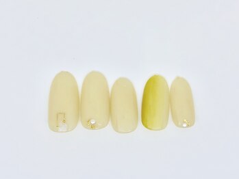 ネイルサロンリシェ 烏丸御池(Recher)/縦グラデのデザイン