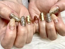 ブルーネイル(Blue Nail)