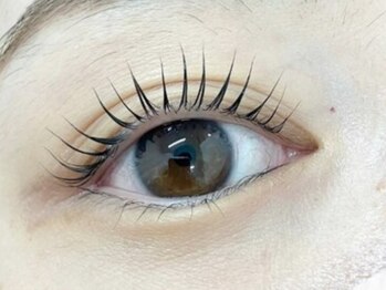 エム ラッシュ(M lash)の写真/【松戸駅5分】2名同時OKの完全個室♪周りを気にせずリラックス！高技術×高コスパな理想の目元☆