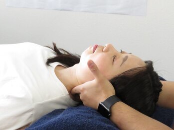 呉きみや整体院/施術